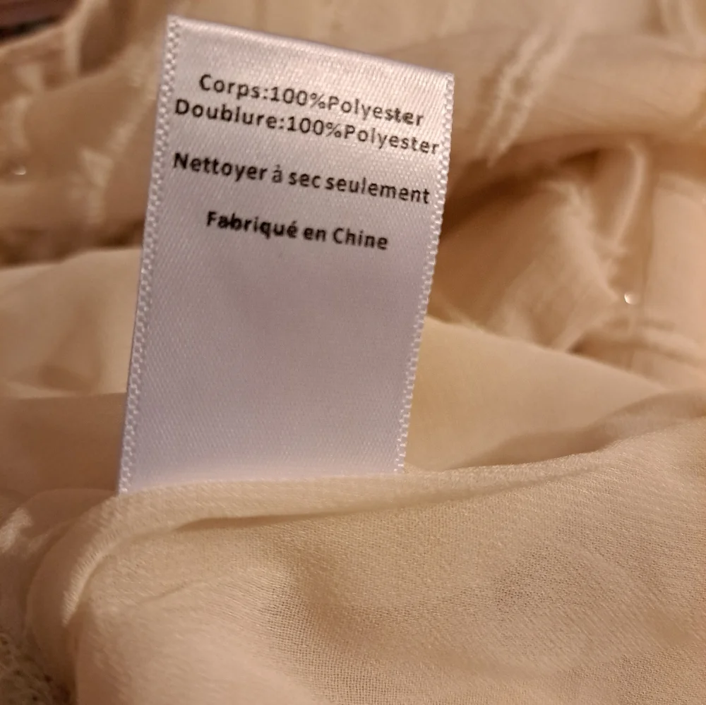 ASTR THE LABEL ZIVA LONG SLEEVE RUFFLED ROMANTIC TOP SIZE M - Picture 11 of 14